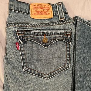Levi’s low flare size 14M